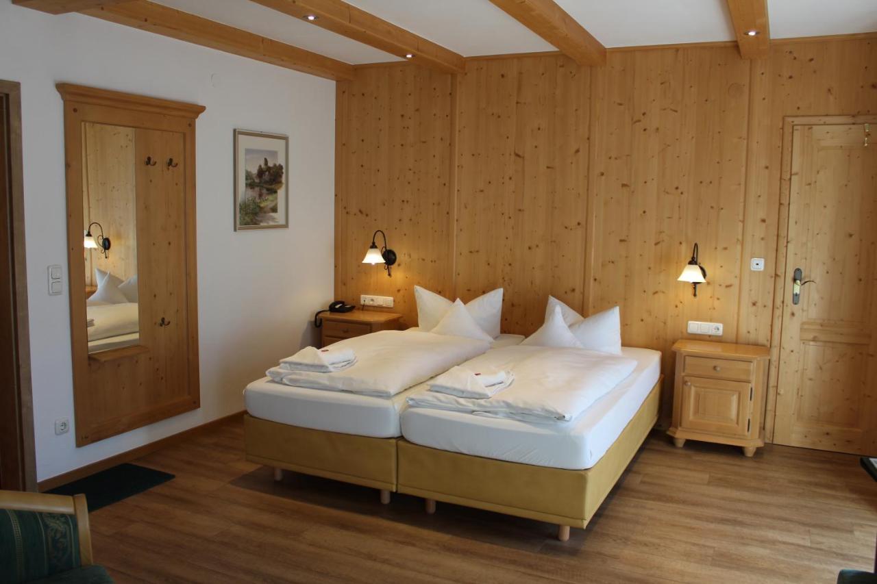 Hotel Bellevue Bad Wiessee Bagian luar foto