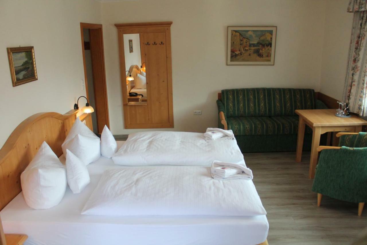 Hotel Bellevue Bad Wiessee Bagian luar foto